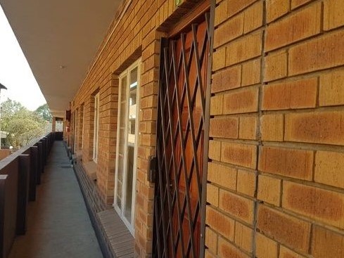1 Bedroom Property for Sale in Rustenburg Central North West